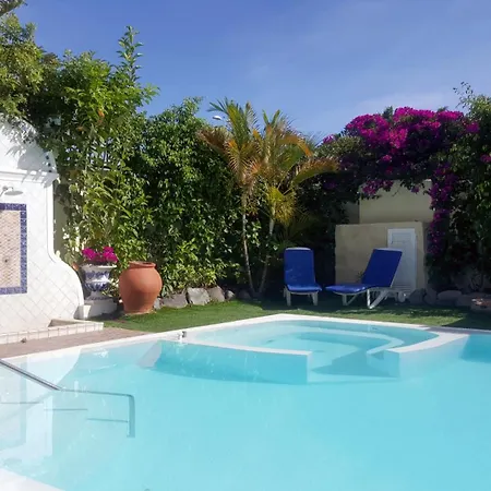 דירה Alsol Nogal- Adults Only פלאייה דל אינגלז